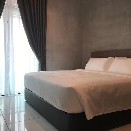 Dandelion Inn Simpang Pulai Exterior foto